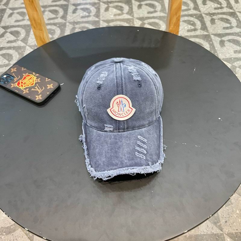 Moncler cap (33)